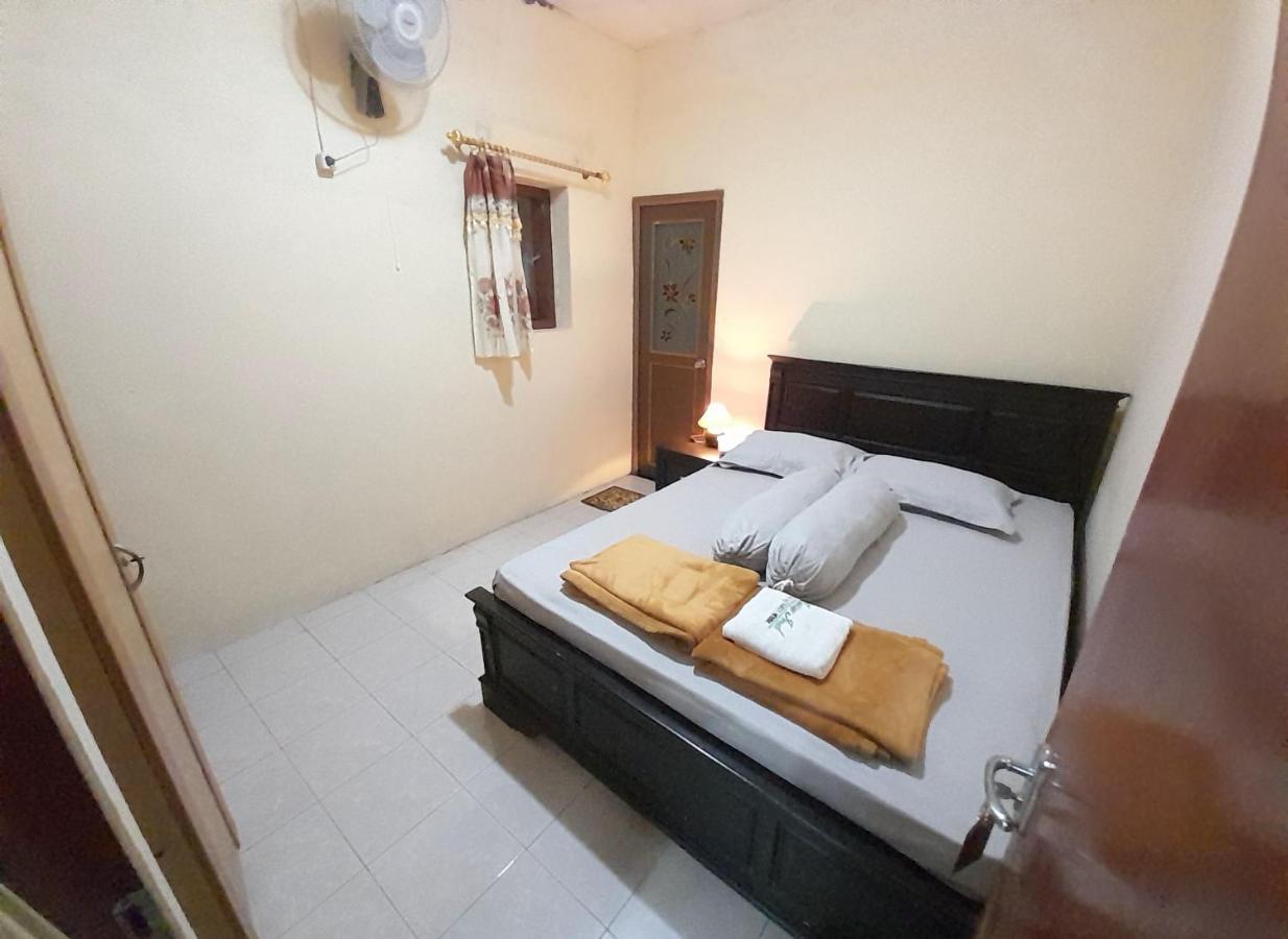 Marry Ind Gunung Kawi Guest House Malang Bumirejo Екстер'єр фото
